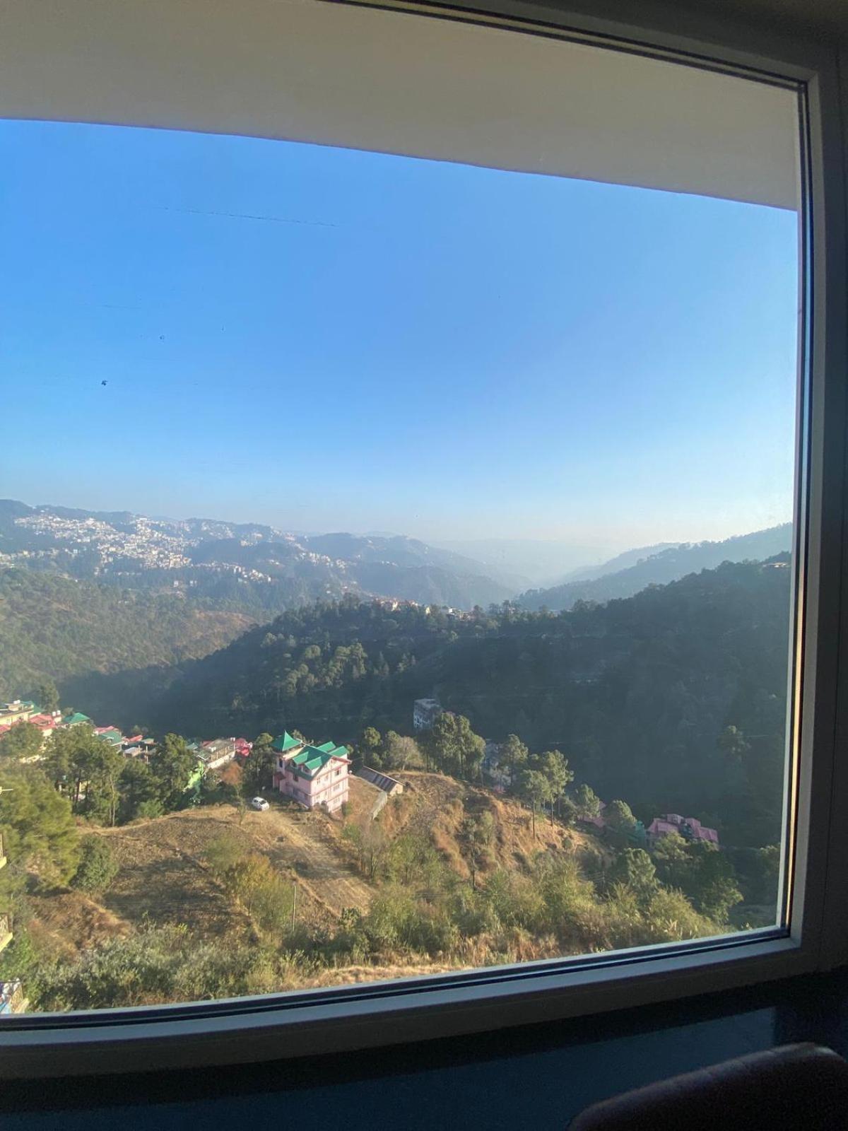 Harmony Heights Hotel Shimla Buitenkant foto