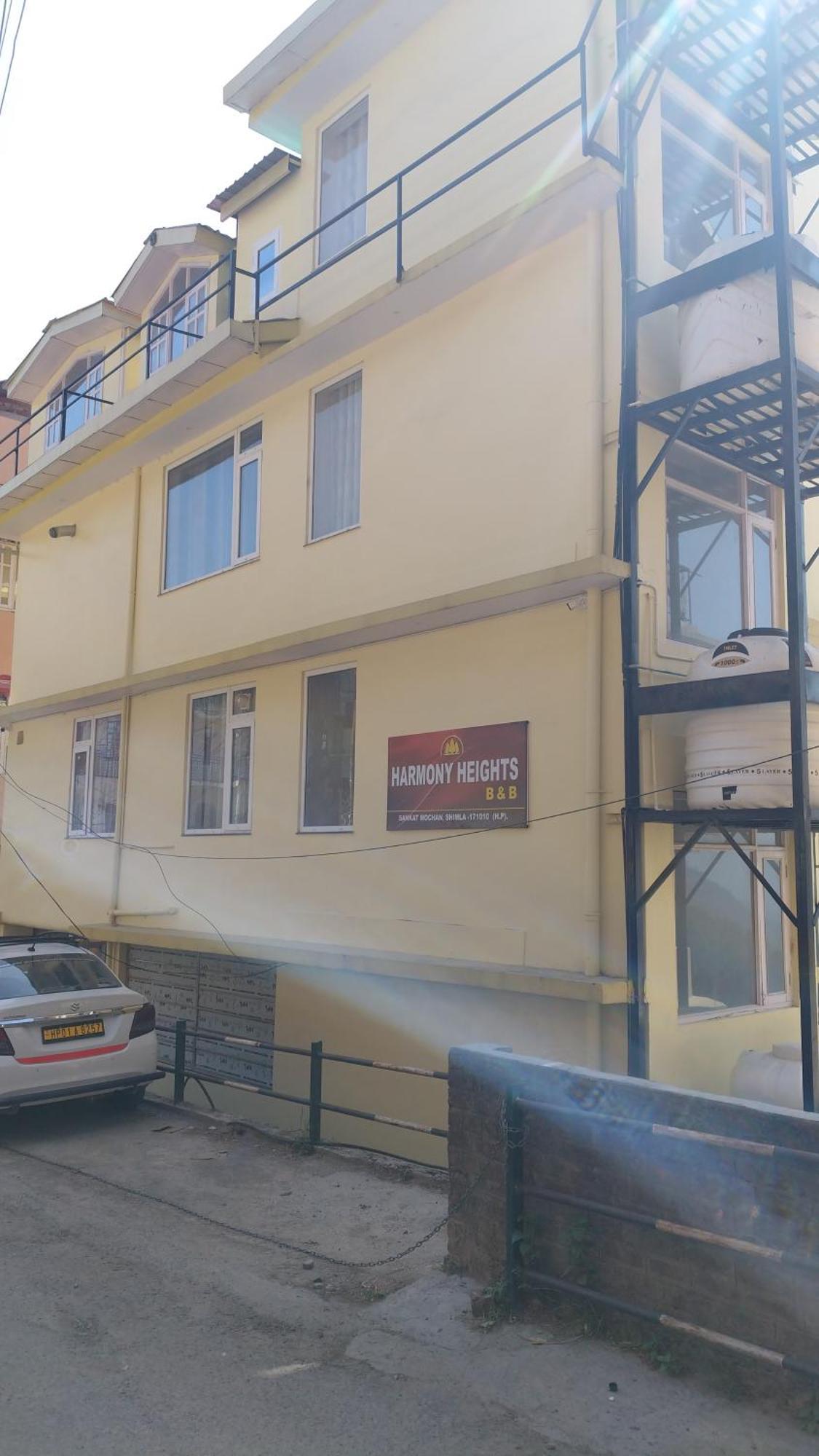 Harmony Heights Hotel Shimla Buitenkant foto